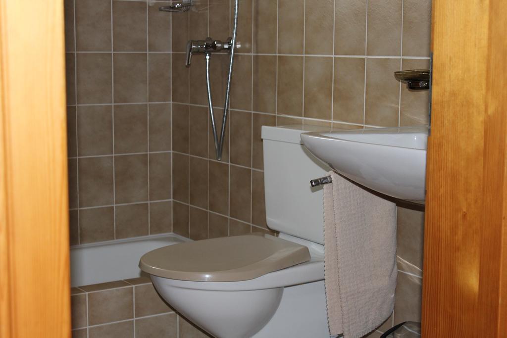 Apartament Hus Pravis Klosters Zewnętrze zdjęcie
